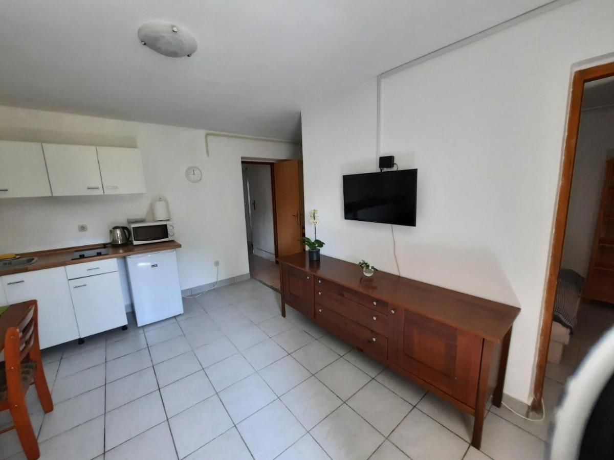 Apartment Klementina Free Parking Загреб Екстер'єр фото
